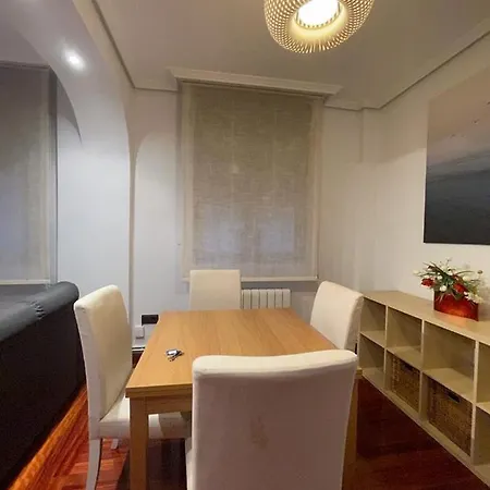 Epalza, Vivienda Turistica Centrica Con Wifi Appartement